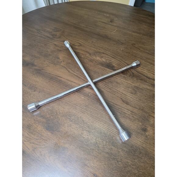 Universal 4 Way Lug Wrench 14" Automotive Tool Chrome Steel 7/8 13/16 3/4 11/16 - Picture 1 of 16